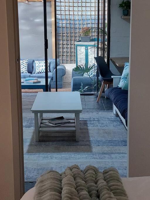 Hide Away On 21 Appartement Mosselbaai Buitenkant foto